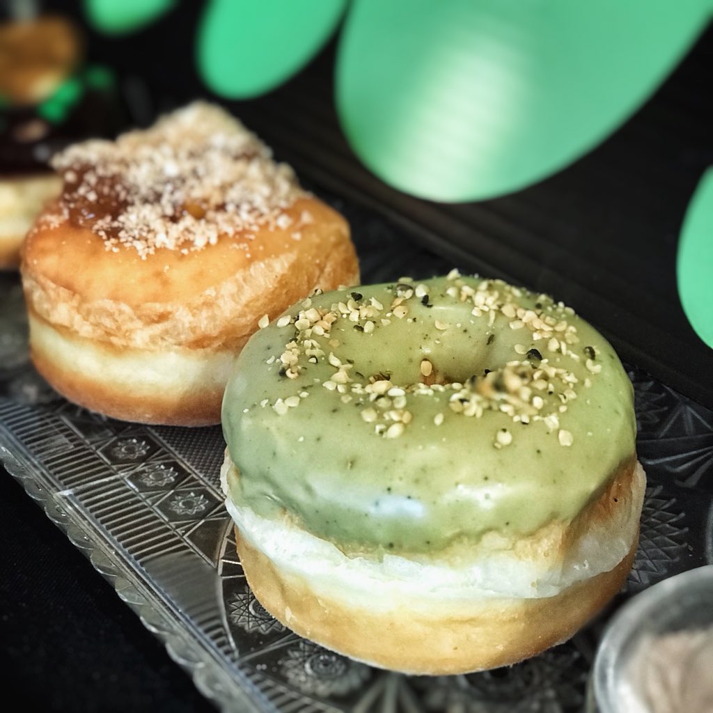 TOMORROW <a href="/MarketRegina/">ReginaFarmersMarket</a>! 

DONUT MENU:
🍿 popcorn ball
🍫 chocolate raspberry sammie
🍵 matcha w/toasted hemp seeds
🍩 nude minis

#YQR