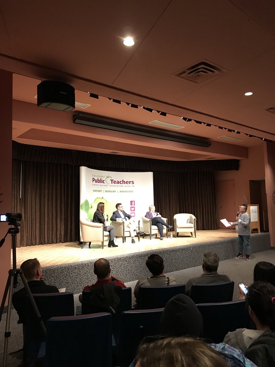 SOSAlberta's tweet image. Getting ready to talk math! #MathWars #yycbe #abed