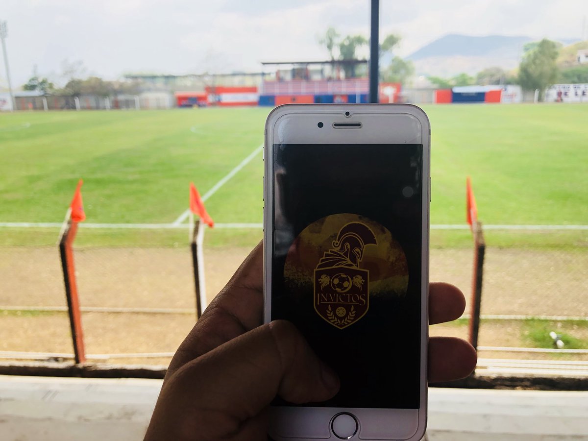 Papita_oficialS's tweet photo. Clásico Progresano #Achuapa vs #Catocha @InvictosSomos @Whaltrr @Salguero27 @dejesus00948 https://t.co/PKyuvGzeB8