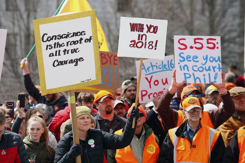 How Are You Reacting To Vermont's New Gun Laws? dlvr.it/QPSDMR https://t.co/fWVluROGLt