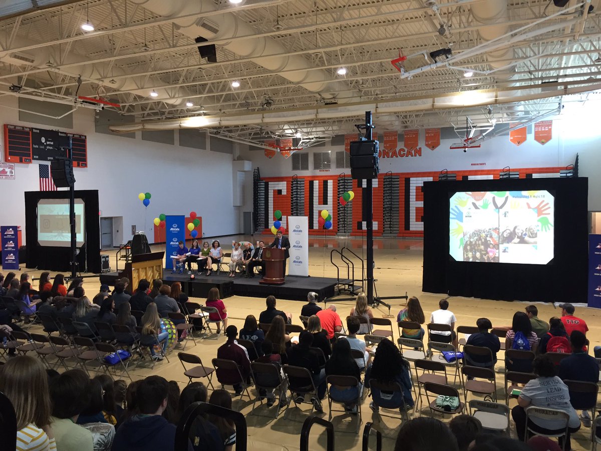 DrewMidgette's tweet photo. @khssca is ready for #VHSL! #SLC18 #VHSLSLC18 https://t.co/fruA1G2UJ8