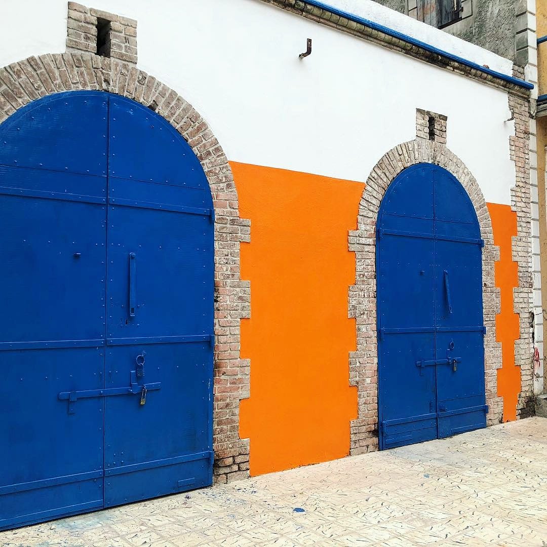 avishaiti's tweet photo. ❤💙 Jacmel, the city of colors ! @avishaiti will take you there [ 📸 : https://t.co/JZBdJwH2a6 ] #Jacmel #ExploreHaiti #Heritage #History #Architecture #TeamAvis https://t.co/obqYGrdmDY