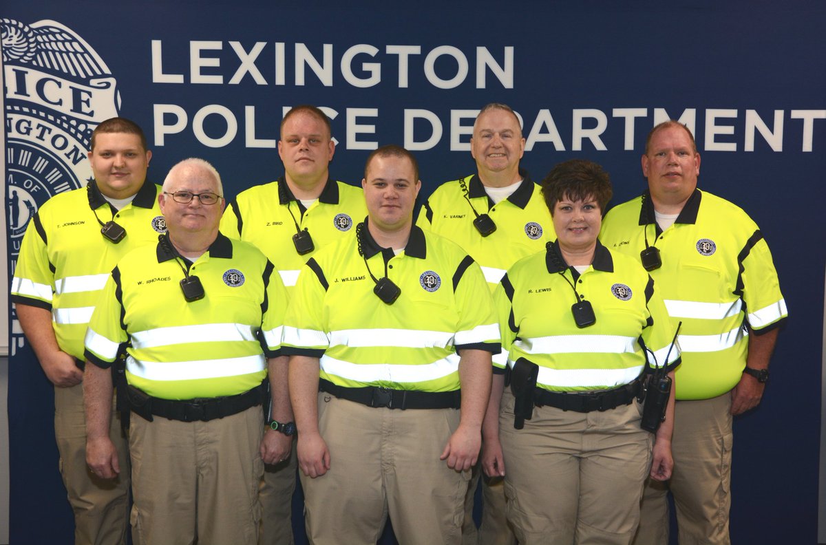 lexkypolice's tweet photo. Our newest Traffic Safety Officers were sworn in Friday morning and are ready to get work! Congratulations to Zachary Bird, Tyler Johnson, Becky Lewis, Ryan Lyons, Dusty Rhoades, Kevin Varney and Jordan Williams. 

They'll be coming to a traffic jam near you! https://t.co/7swwJ7UbOk
