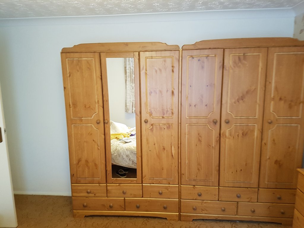 theflatpackfix's tweet image. Another happy customer… theflatpackfixer.com/2018/04/13/ano…