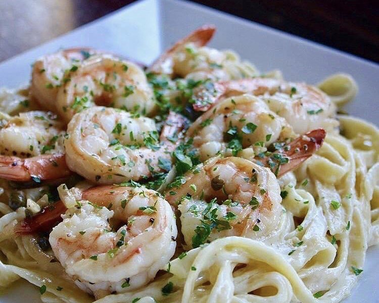 MalarkysNB's tweet photo. Guess what?! It’s #freshfishfriday at Malarkys! Come down and sink your teeth into our creamy Garlic Shrimp Scampi! So good you’ll come back for more! #friday #malarkys #freshcaughtfish https://t.co/xl2B1S00DI