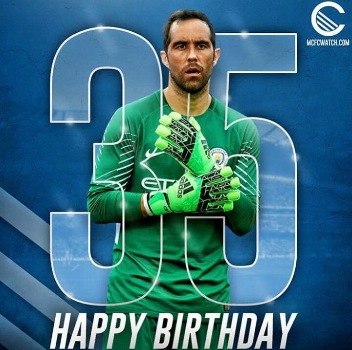 Hoje o nosso Goleiro Chileno e mito nas defesas Claudio Bravo completa 35 anos.

Happy Birthday Bravo 