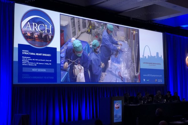 NextMedFactory's tweet photo. Live Case from Delray Medical Center, Delray Beach, FL | #ARCH2018 #Health #eHealth #MedTech | @imperialcollege @BarnesJewish @MountSinaiNYC @edwardhospital | https://t.co/YDiXW42U0m