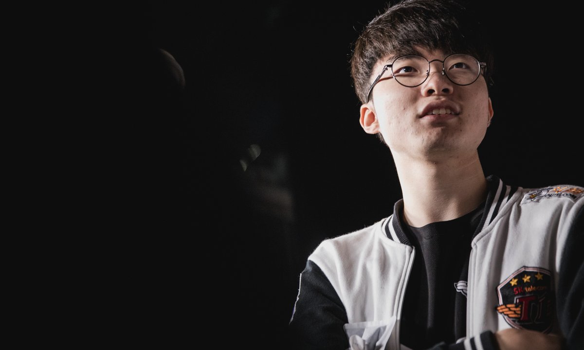 StarCraft star YellOw claims Faker makes upwards of $4.5 million every year:

dotesports.com/league-of-lege…