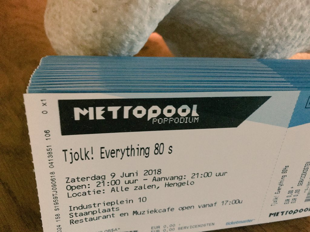 Dankzij <a href="/SlingerHengelo/">deslingerhengelo.nl (inactief)</a> en @MetropoolHgl gaan onze vrijwilligers een avondje uit in juni 👍#echtklasse #blijmee