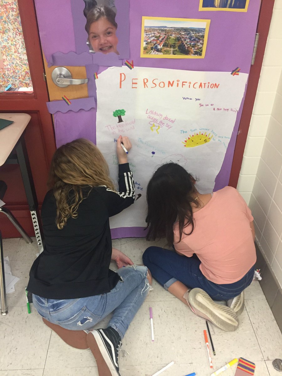 MsMoneksClass's tweet image. Review time= creating fun content posters for our classroom #createtolearn #sterlinggrit @principalgusm @SterlingMiddle1