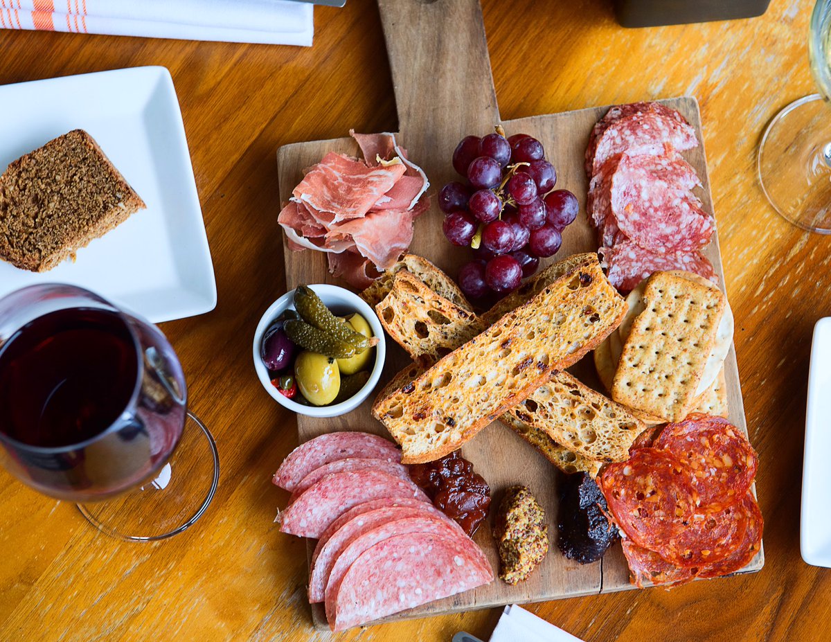 It’s the perfect evening to enjoy a charcuterie board in the sun. ☀️#FridayFeeling #WeekendGoals
