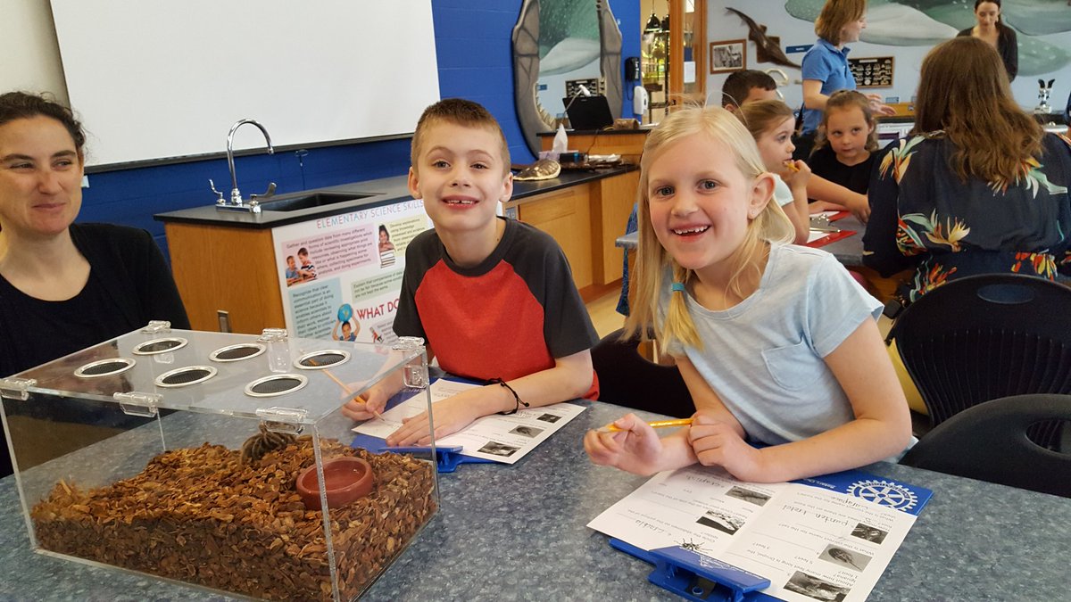 DCESJFachler's tweet photo. Fun times at the ESSL! https://t.co/hv5Q1QmTLS