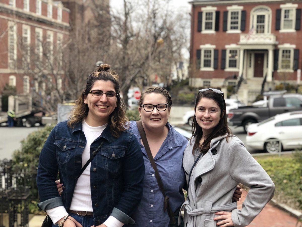 SEU_honors's tweet photo. Our Scholarly Honors Aides exploring College Hill! #nrhc2018 https://t.co/Coz6nVkw1D
