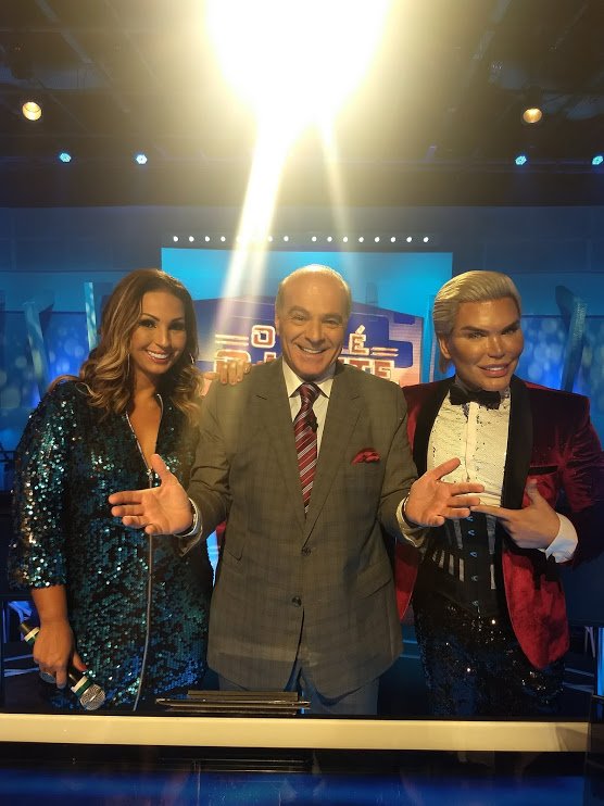 oceueolimitetv's tweet photo. Com esses convidados maravilhosos, não dá pra perder o programa ein... Amanhã, sábado, às 23h, na tela da @RedeTV #OCeueoLimite com @ValescaOficial e @RodrigoUHNWs. https://t.co/DRk0Y7tfGr