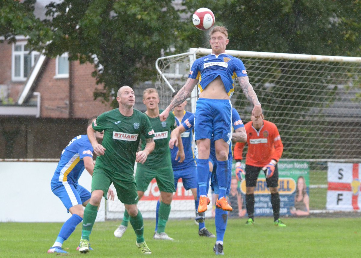 SpaldingUnited's tweet photo. Ahead of tomorrow's #Tulips match @bedworth_united, here's a few snaps from the reverse fixture (2-1) in #Tulipsville on Sat 9/9/17!... #GoTulips @c_marsh93 @spaff86 @jackfixter https://t.co/3iLor56iau