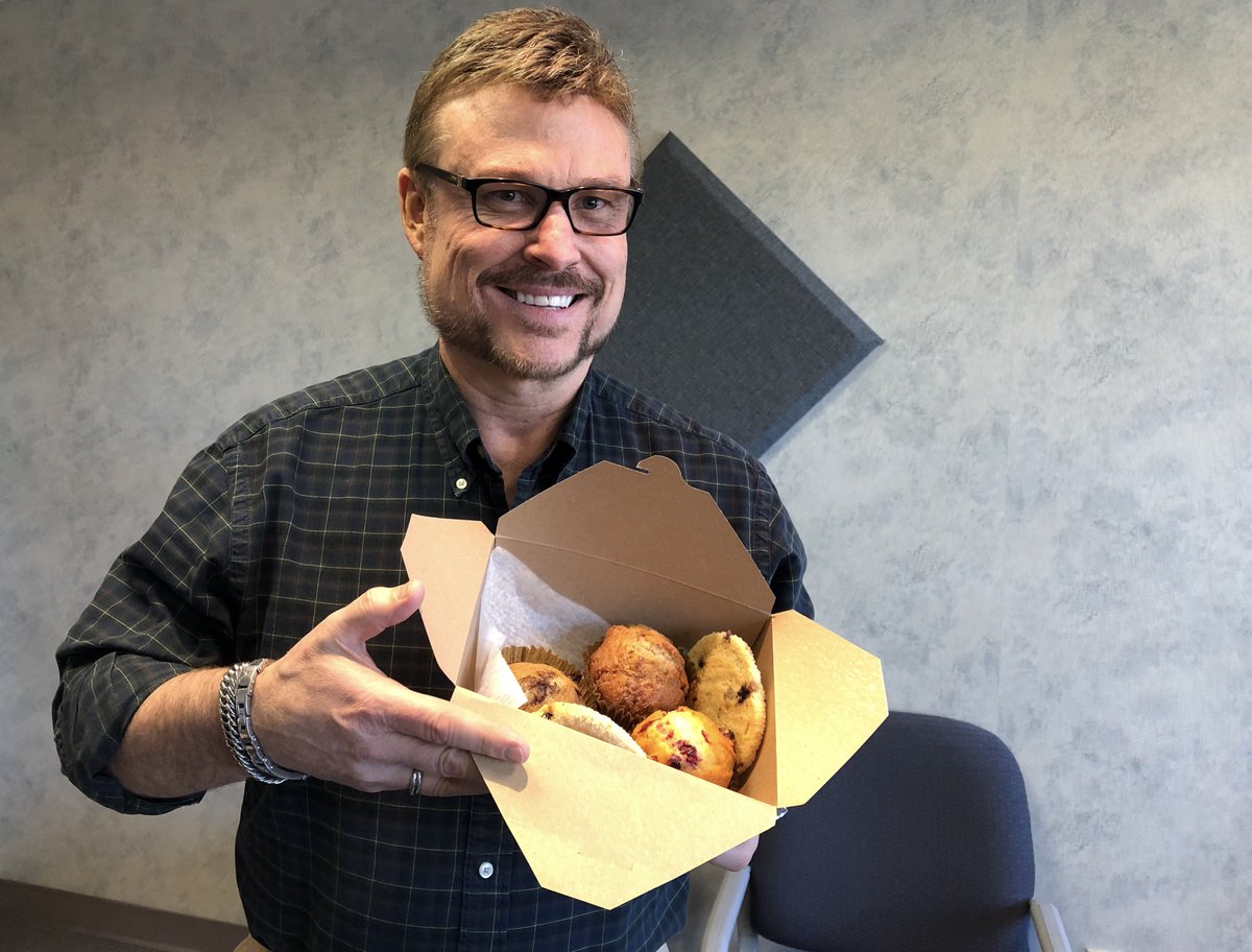For some people, spring means landscaping. At Linton's Enchanted Garden's in Elkhart, it's also an excuse to get a Belgian waffle or fresh baked muffin audioboom.com/posts/6804377-…