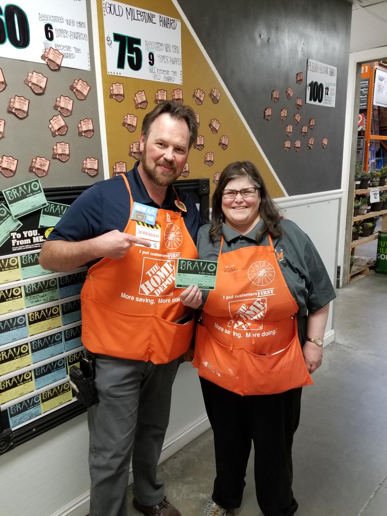 JeremiahEarley's tweet photo. Way to go Rea in Paint! Rockin' services #ferocious4416  An HVAC lead and a Pro Extra on the same customer. https://t.co/zoPrmTl9QA