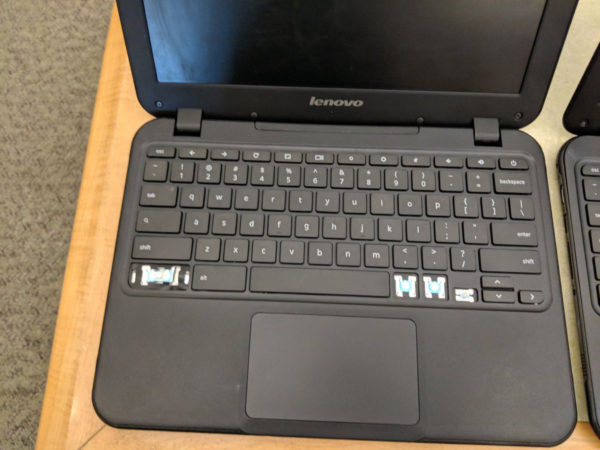 METechTeam's tweet photo. Chromebook crunch time as we prepare  for MCAS. Keys, screens, and keyboards. A well documented "patient" intake that was spot on too! Happy Break from MERHS TT. #studenttechsupport #readyforbreak #mcas https://t.co/AioSjwWFCe
