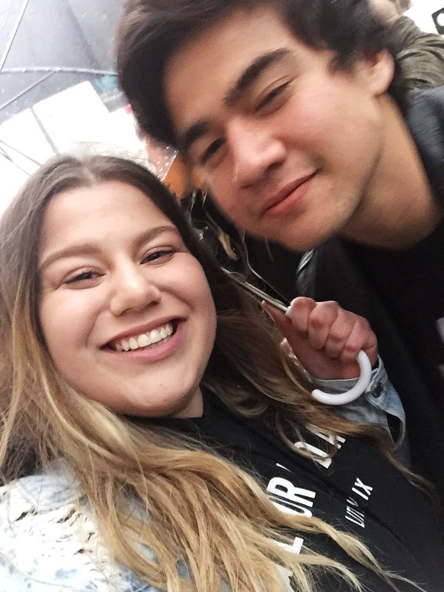 tside95's tweet photo. IM SHOOK?!¿ https://t.co/JteQCR6T4Q