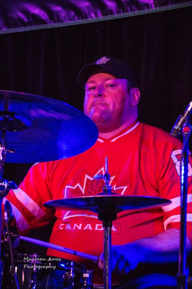 #HumboltBroncos #NationalJerseyDay  Thursday night jam @ Shaker's in Edmonton.