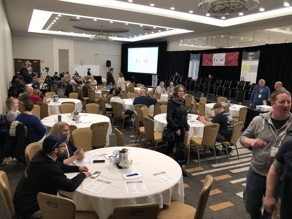 POLICOM's tweet photo. Geoff Denstedt, President of @CUSW opening the #CUSW2018 convention at the @DeltaHotelsLtd #Ottawa https://t.co/6G8bd7QXPc