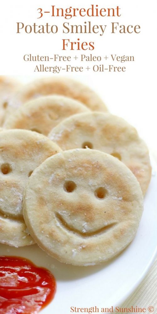 Bring a smile to the dinner table tonight! <a href="/RebeccaGF666/">Rebecca Pytell, Founder @ Strength and Sunshine</a> shares a fun 3-ingredient #recipe for #paleo #glutenfree #allergyfriendly smiley face fries: bit.ly/2GWf0cl