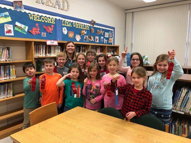 SchDistofMilton's tweet photo. We are SUPER PROUD of @AmyMertes for all the #Opportunity she provides our students and last but certainly not least, to share with our #Community the 2018 @SDMConsolidated Interpretive Reading Contest Finalists! #SDMReads #Achievement #MiltonPride https://t.co/xkOwVK1YhO