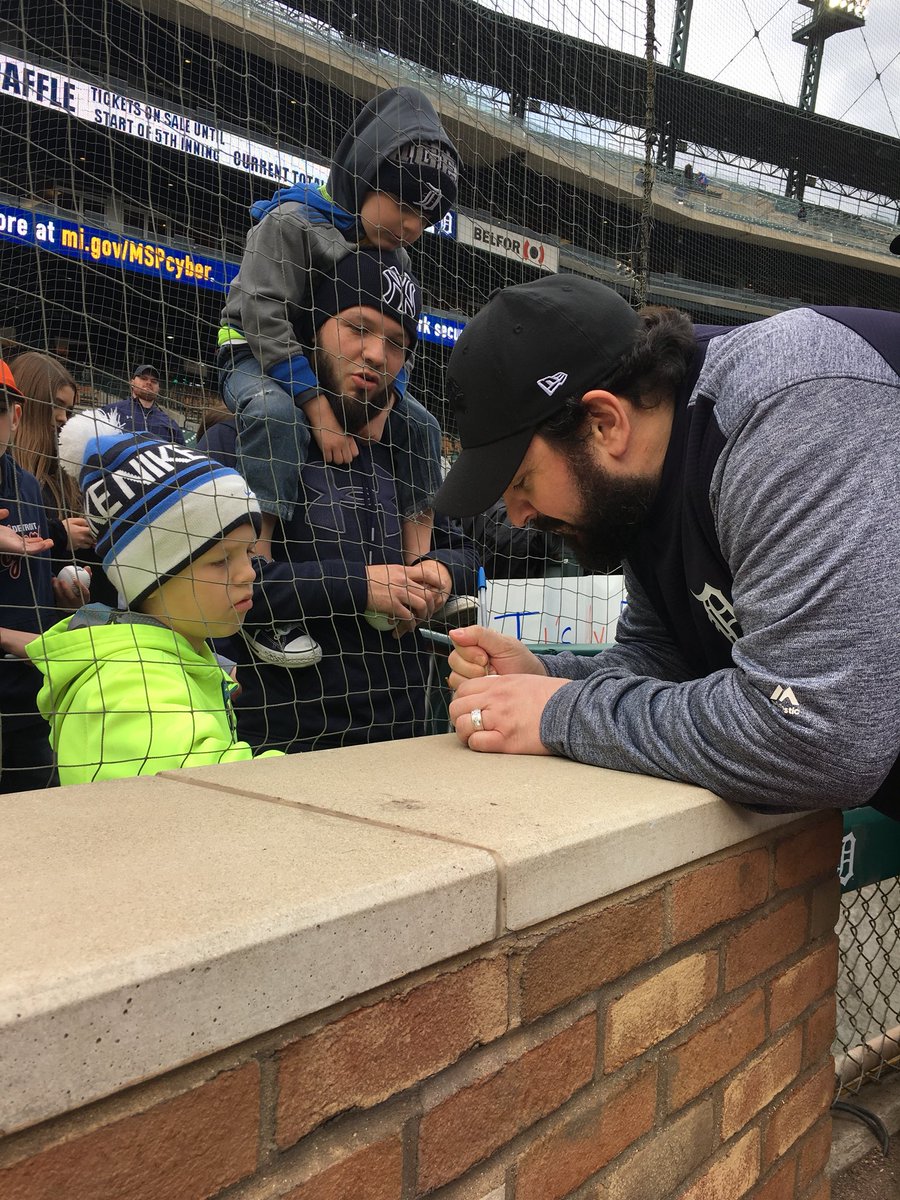 👋  @tigers❗️ https://t.co/Ju5GryLQk5