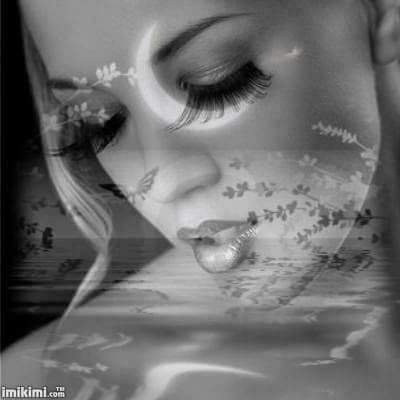 بحثت عنك كثيرا
وطال انتظاري حتى وجدتك
انيقة كما أحبها
ناعمة كما تخيلتها
راقية اعشقها
كأنك حلمي الوحيد
كما حلمت بك طوال عمري
وسابقى متمسك بك
أن انت
      ... تمسكتي ...