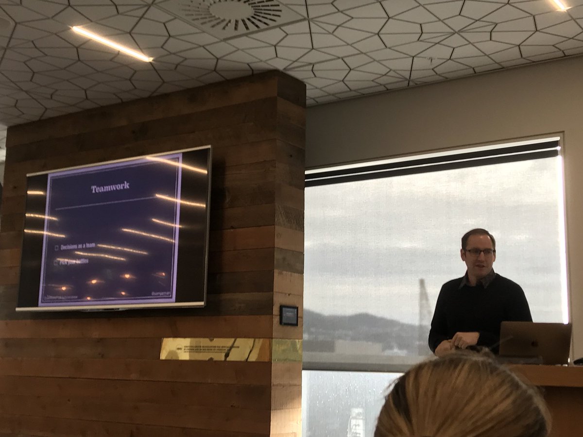jasminmayfield's tweet photo. @samjarman talking about the importance of teamwork. Focus on optimism ✨🙌🏾  #evangelisethedecision @codecampwelly https://t.co/0e3zMaSsMG