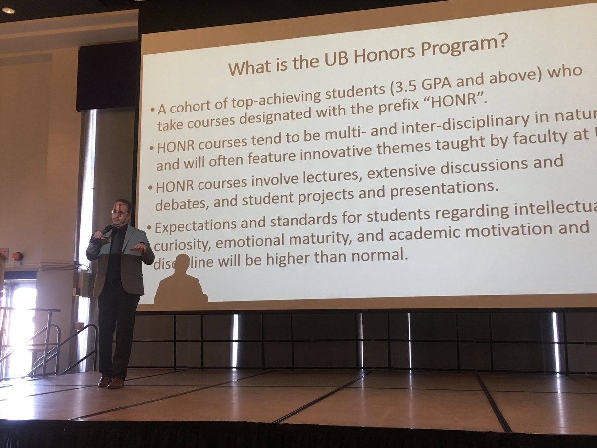 Research_UB's tweet image. Dr. Robert Riggs discusses how to become an Honors Program student during #URW2018