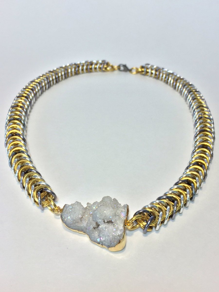 randomjewelry's tweet photo. Gold, Gunmetal and Silver Box Chain Necklace with Druzy Gemstone | Chainmaille Necklace | Gemstone Necklace https://t.co/mu8Z8vLeGN  #ChainNecklace https://t.co/aO2O7OeeAk