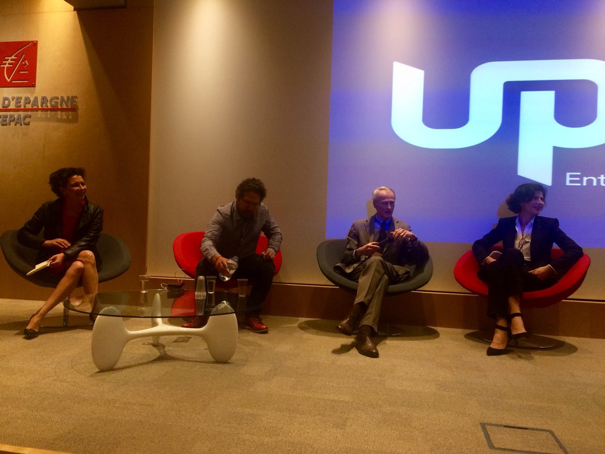 Merci à <a href="/UPE13_/">Upe 13</a> pour ce débat passionnant sur la loi #Pacte au côté de J.-D. Senard CEO de <a href="/Michelin/">Michelin</a>. L'intérêt de nos entreprises n'est plus, depuis longtemps, celui des actionnaires seuls #lentrepriseensemble