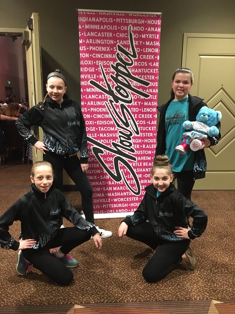 DanielleDanburg's tweet photo. We’ve arrived and ready for a weekend of dancing! #showstoppersandusky @GoShowstopper @AllstarsSmda #everyonedances https://t.co/xXZCdtUUkk