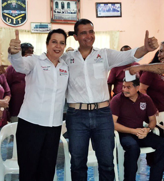 elviaholguera's tweet photo. Hoy tuve la fortuna de convivir con mi amigo, @AlexGuevaraC , candidato a senador. Sin duda, un candidato con la fuerza de la experiencia y la vitalidad de la juventud.
#PasiónPorServir #ElviaHolguera #ElviaDiputada https://t.co/IfE8UTwRA4