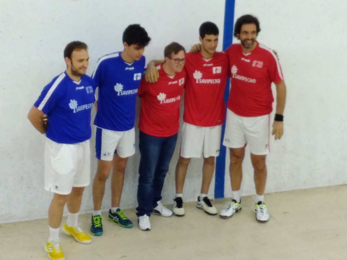 Tot preparat per a l'última partida de <a href="/WaldoPilotari/">Waldo</a> #pilotamola