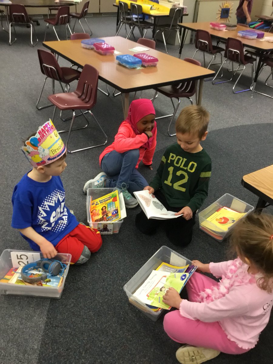 SteMarieIn403's tweet photo. Reading playdates today including playing ‘guess the feeling’, reading along together &amp; playing school https://t.co/9LX0LLqUyW