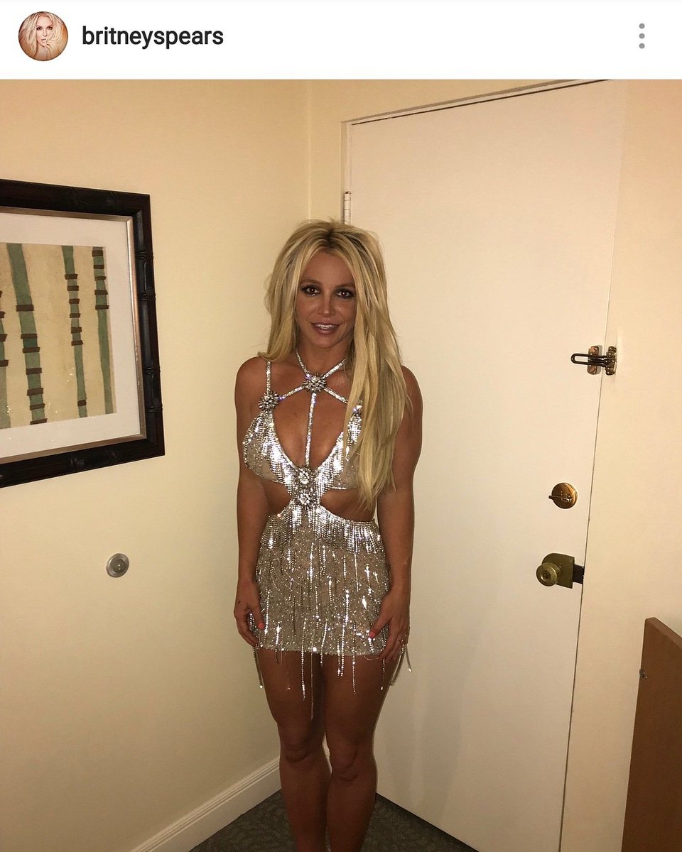 Houseofhun's tweet image. School picture day has come early this year. 
#BritneySpears #godney #ohhun