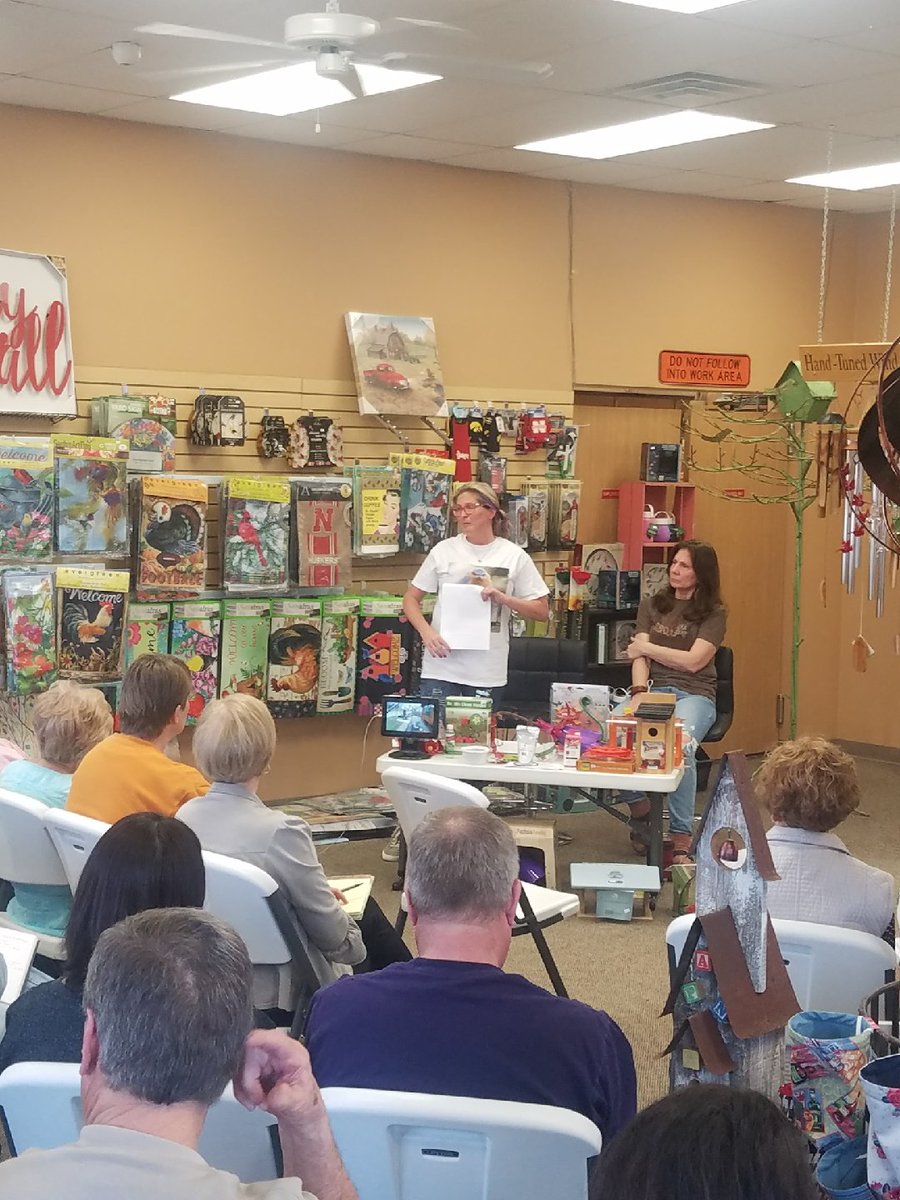 ForTheWildBirds's tweet photo. We want to thank everyone who came out to the Oriole &amp; Hummingbird (and Bluebird) Seminar on Wednesday!

We hope you had as much fun as we did!

Happy Birding! 🐦 https://t.co/3DWvpkpS9b