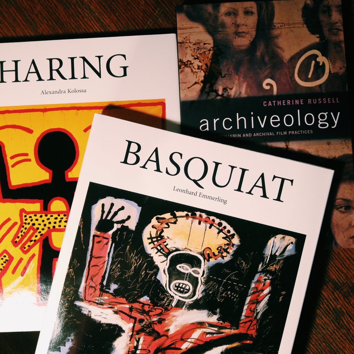 A little book haul to welcome the spring in. Thanks so much @crusatconcordia for Archiveology, and for the lovely inscription especially! Haring and Basquiat from @TASCHEN.