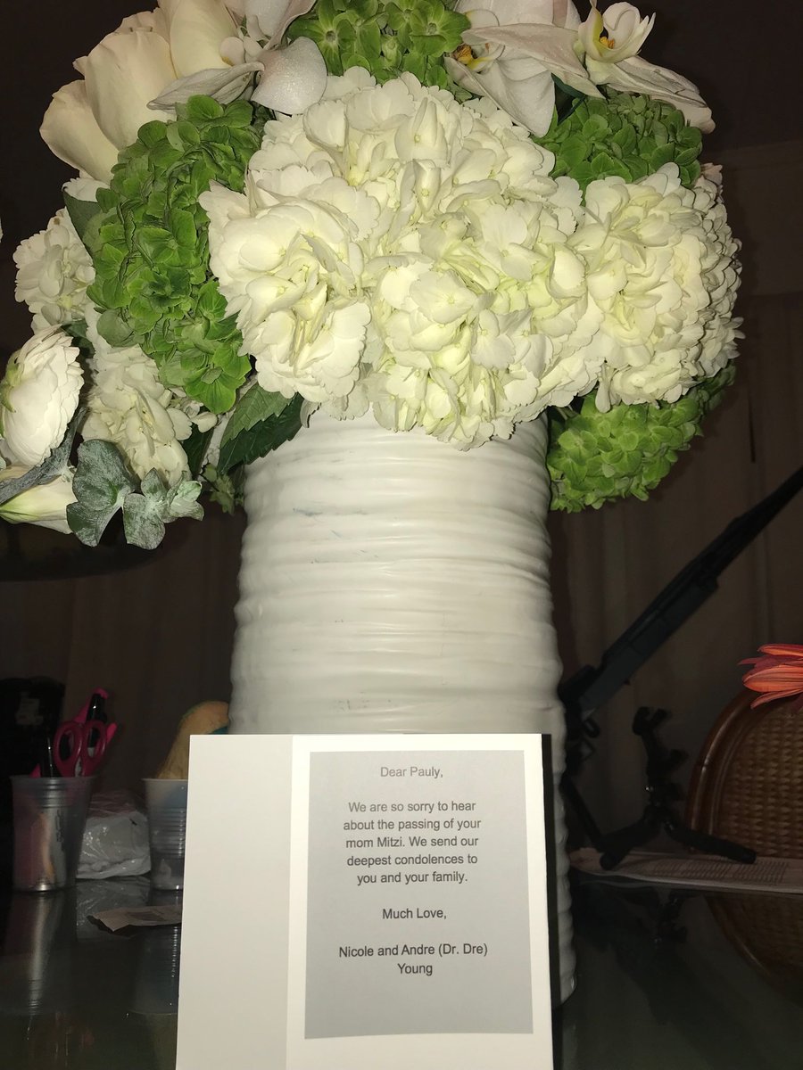 Pauly Shore tweet media