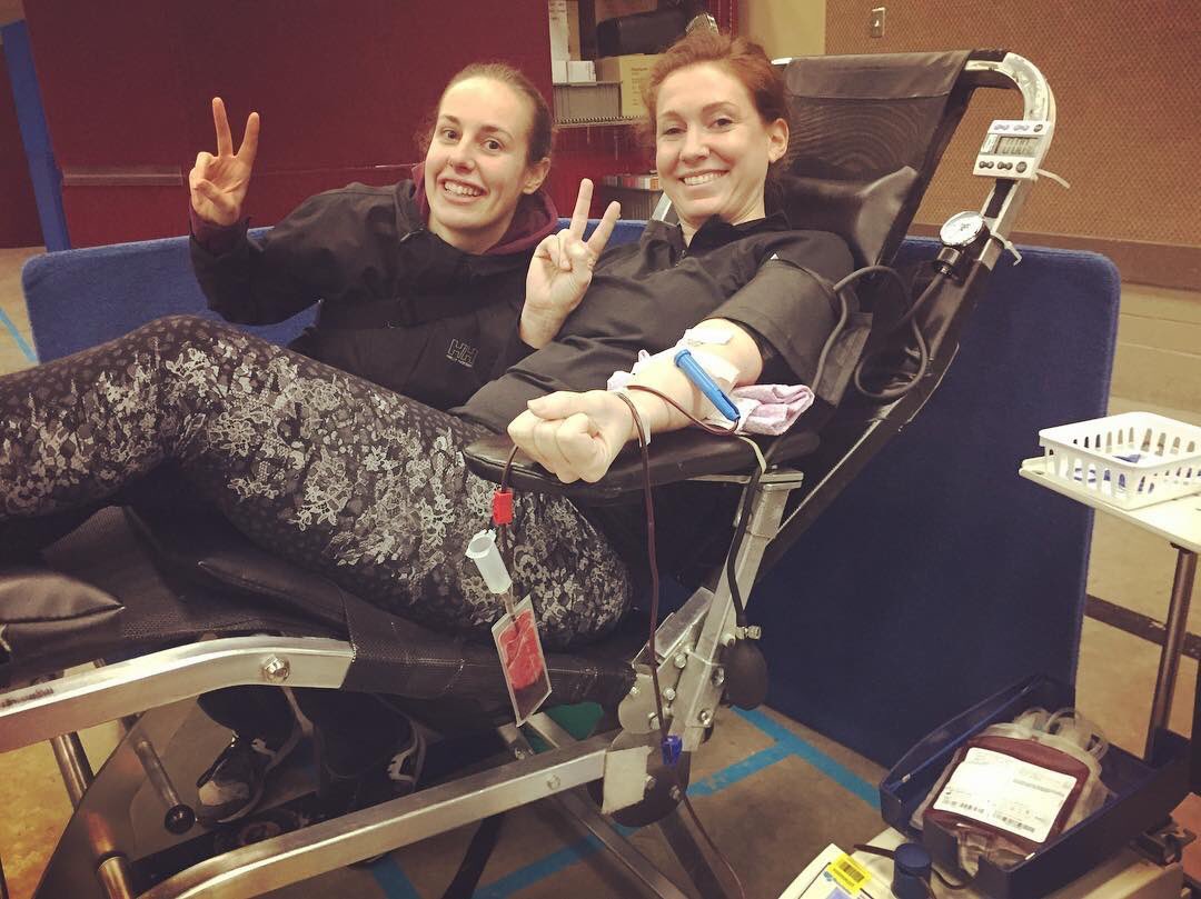 Teammates donate today #Chilliwack #curling @GiveLifeBC #humboldtsrong Do what you can to help. #Blood