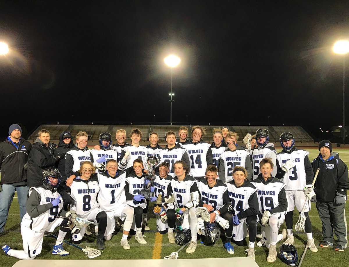OneP1neapple's tweet photo. Hard fought team win tonight against CT. Hats off to CT for a tough battle the entire game. S/O to our seniors for leading the team tonight. Another year another Predators Cup #onepine https://t.co/fulPqGx00u