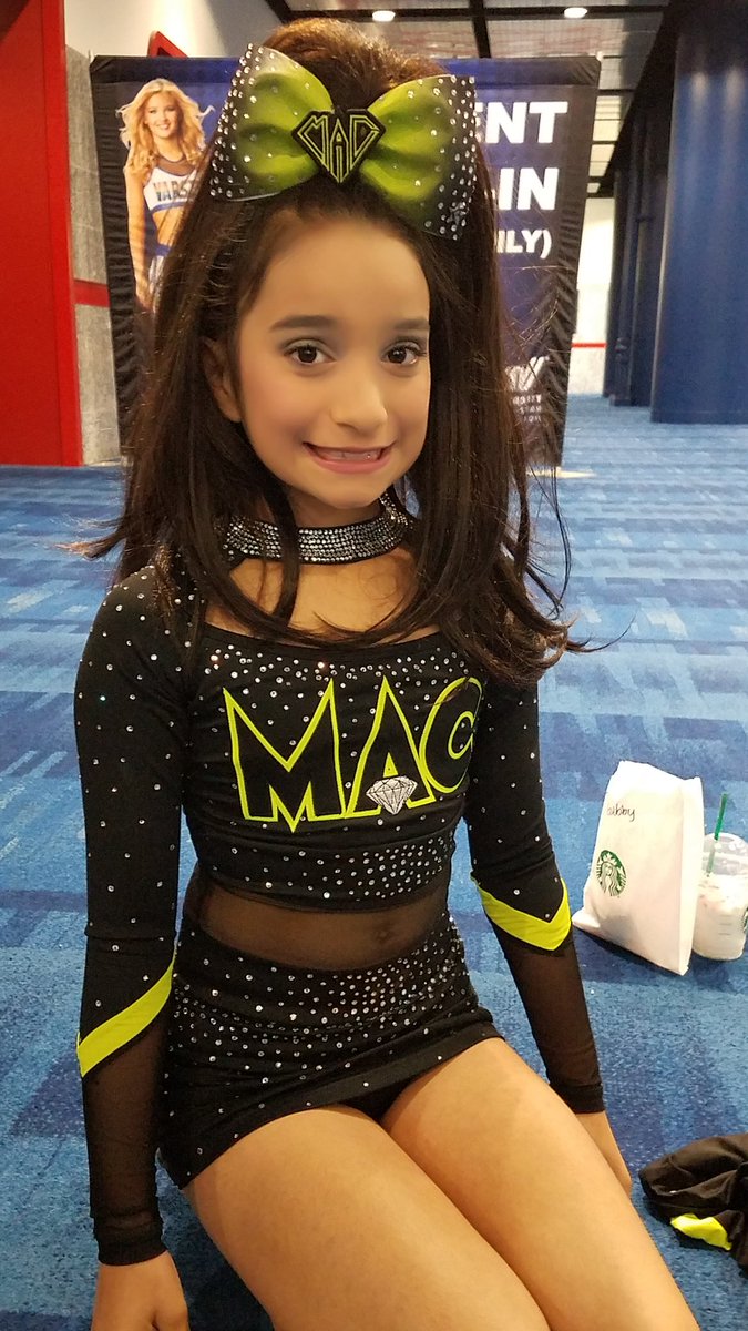 JUDYBENAVIDES3's tweet photo. My beautiful baby girl Kailey. https://t.co/JUoIF1F5rg