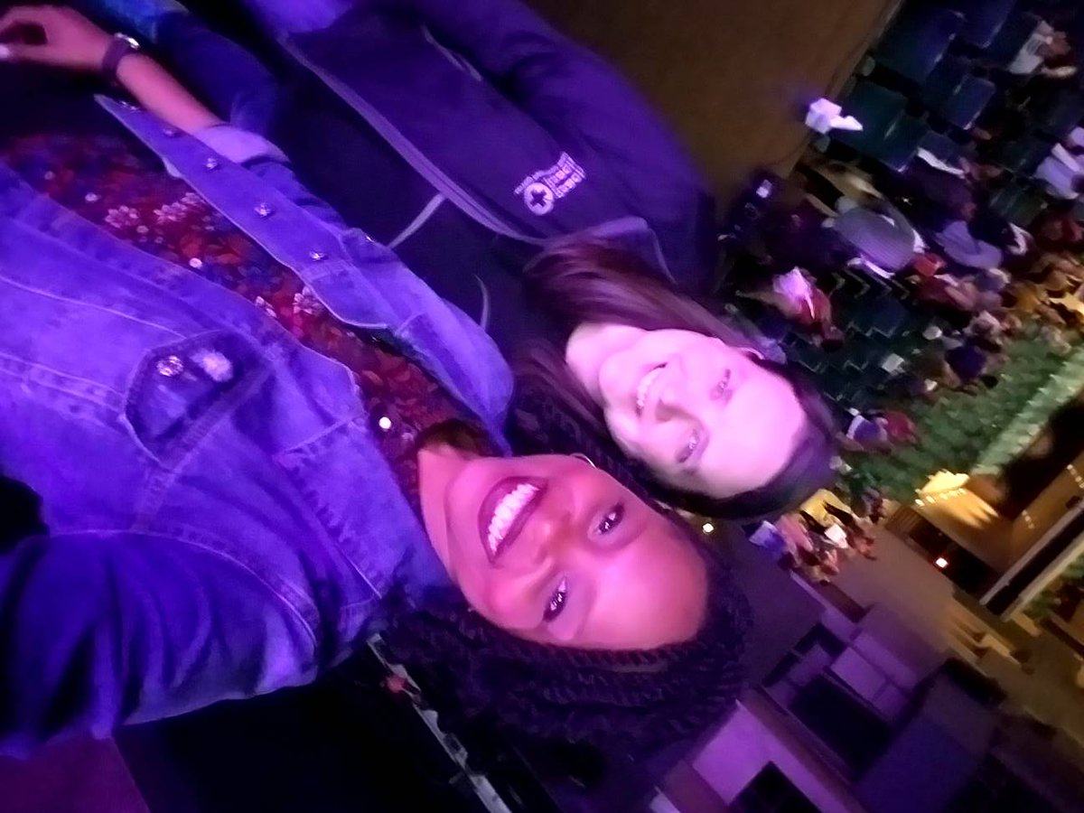 LaToriamusic's tweet photo. Shout out to Stephanie.
low key the real mvp π€£π€£π€£
#Sparrow2018 #productionleader https://t.co/wwtfB1sGZD