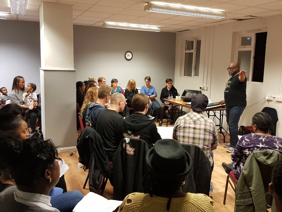 jofish50's tweet photo. An awesome wkshop in Croydon, with over 40 people joining John, The singers which included @idmcgospeluk The New hope gospel choir, re-knewed and an array of other singers from the Croydon area me strong encouraging words delivered by John. 
#gospelaccording2john
#wesingusing https://t.co/ScHq8MlGjR