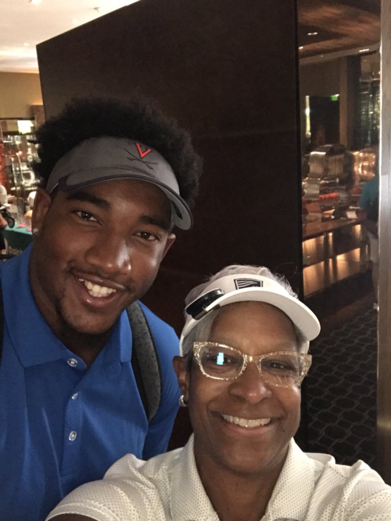 JandieTurner's tweet photo. Thank you @lululemonMIA for all of the swag at the @TackleCancer golf tournament today. Thank you @TIsleMiami for a great day. Glad to meet fellow @HoosFootball Wahoo @Rico_Smith71 https://t.co/5OnwFfVoCn