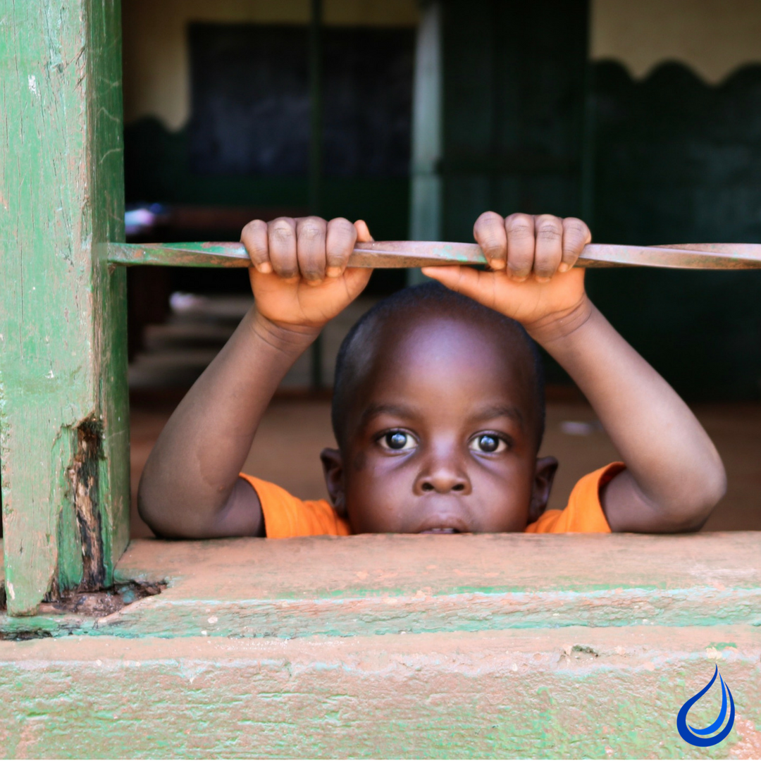 TheRainCatcher's tweet photo. The possibilities of these beautiful faces are infinite as long as they have a fair shot at life. Our goal is to make sure every child of Uganda has access to clean drinking water. Link in bio to donate. #waterislife #uganda #giveback https://t.co/yJT7Gy2hdp
