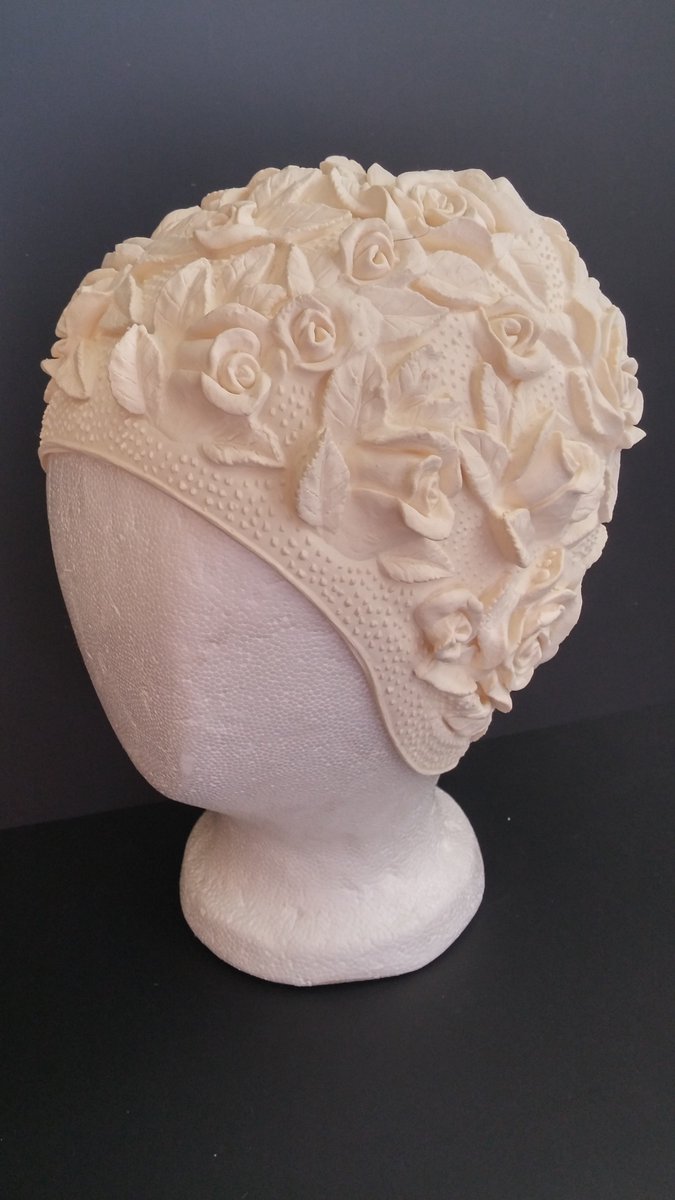 redcurlzs's tweet photo. https://t.co/RG9l5RhVhl #1970s #bathingcap #swimming #vintage #flowers https://t.co/twTl9rGAt0