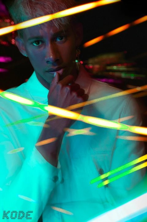 KeiynanLBR's tweet photo. 📷  | #FBF #KodeNext estrelando Keiynan Lonsdale ✨ https://t.co/chMjDdsY3m